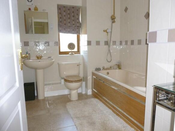Family bathroom
