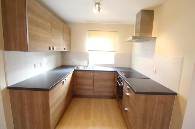 Kitchen (2)