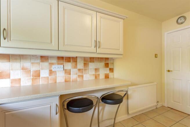 Kitchen_DSC5999-HDR copy.jpg