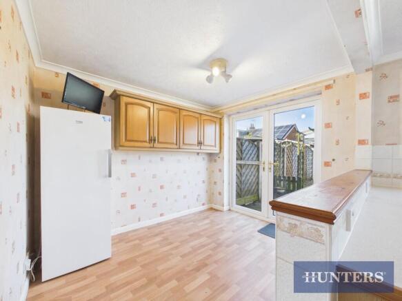 4 bed Semi-Detached for sale Image 9