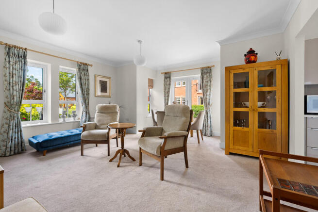 Apartment 22, Bou...