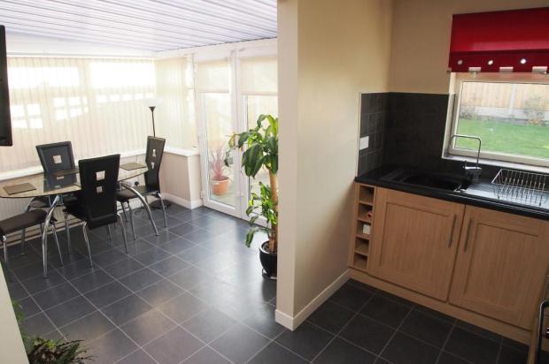 Kitchen/Conservatory