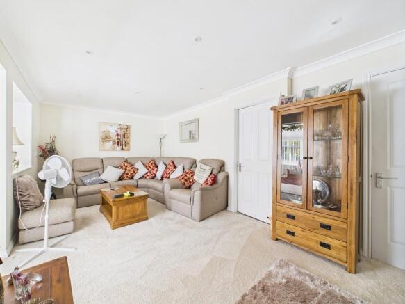 CAM02089G0-PR0517...