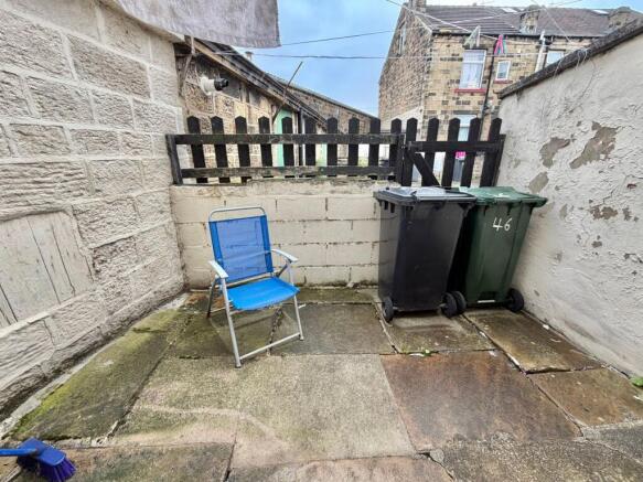 3 bed Terraced for sale Image 10