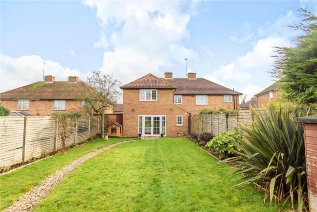 Garden To House