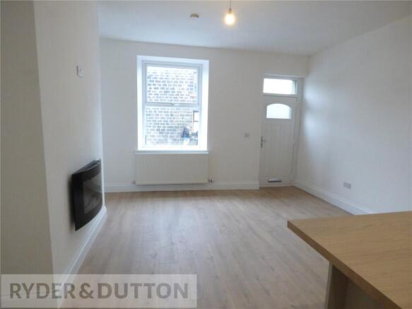 Lounge/Kitchen