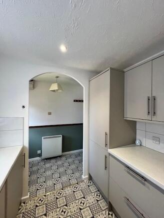 hilsside kitchen 2.jpg