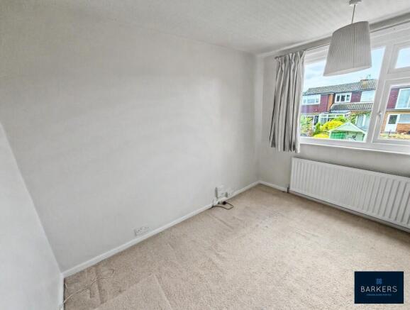 4 bed Semi-Detached for sale Image 12