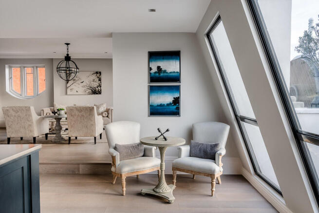 Tavistock_Street_...