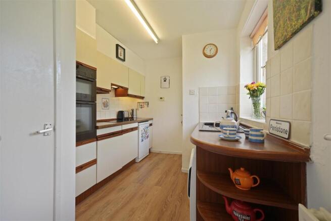 3 bed Detached for sale Image 4