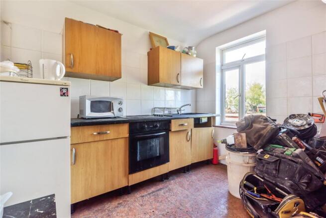 Kitchenette/Bed 3