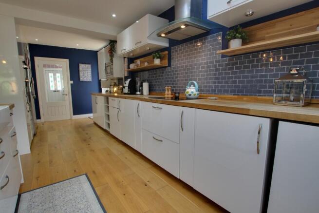 KITCHEN/DINER