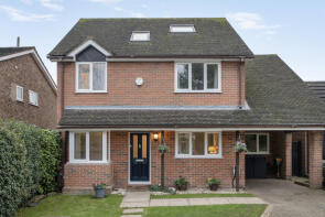 37, Glyndebourne Park, Orpington BR6 8EX