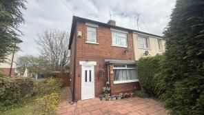 16, Broomhill Crescent, Knottingley WF11 0DU