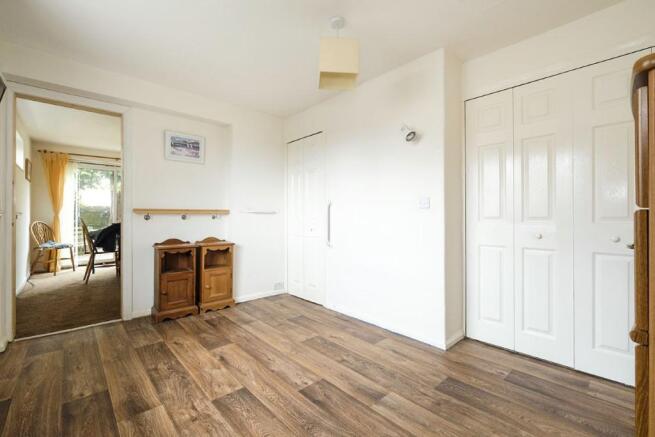 Extra bedroom/play r