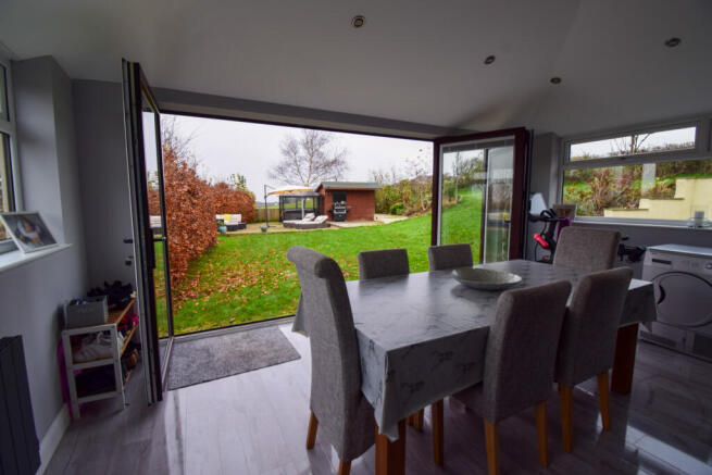 Garden room