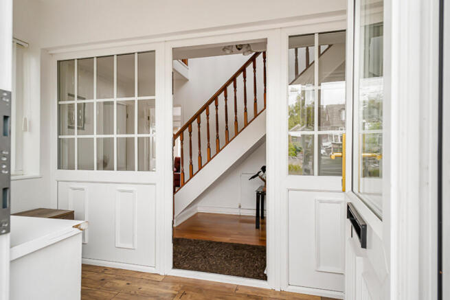 4 bed Detached for sale Image 4