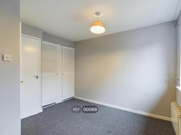 1 bed Apartment to rent Image 8