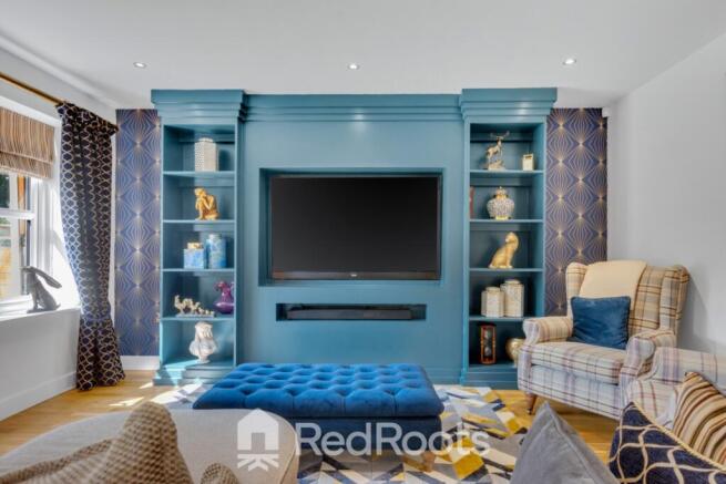 4 bed Detached for sale Image 12