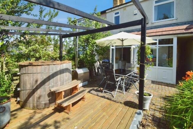 3 bed Terraced for sale Image 4
