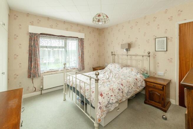 3 bed Semi-Detached for sale Image 12