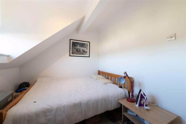 BEDROOM NO.2