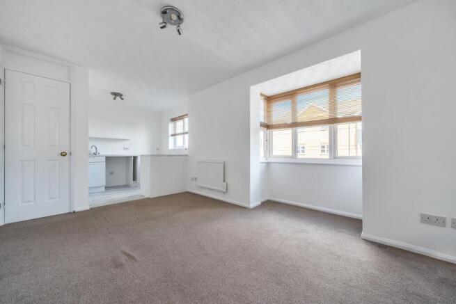 Elgar Drive, Shefford, SG17 photo 4