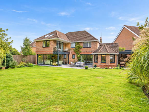 5-bed detached on Bellflower Way, Knightwood Park, Chandlers Ford, £1,050,000