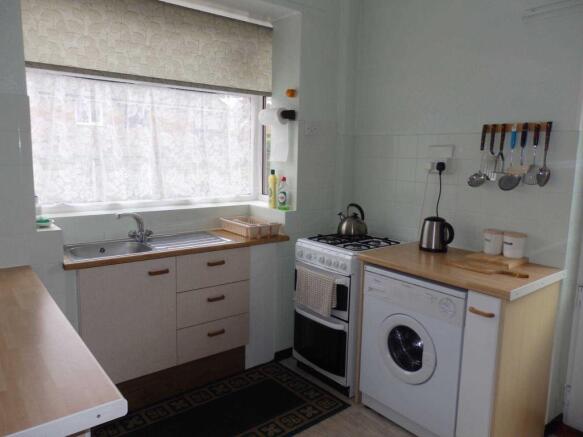 Photo 8