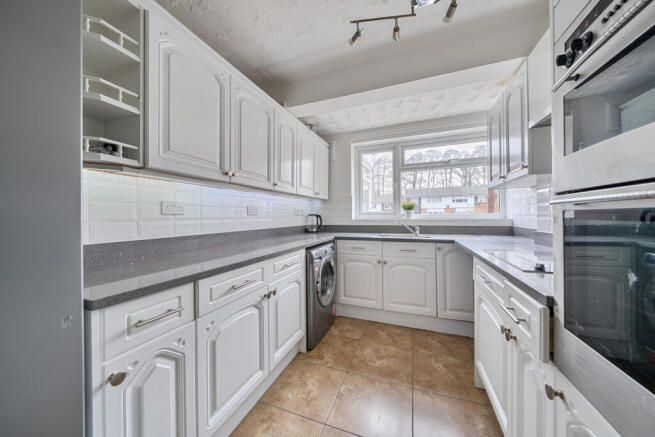 1418551-10-69b3cc...