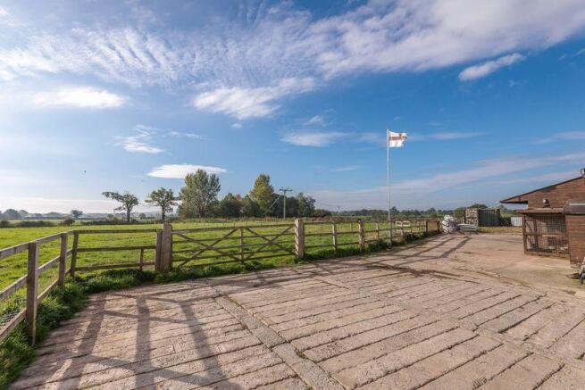 Stable Yard an...