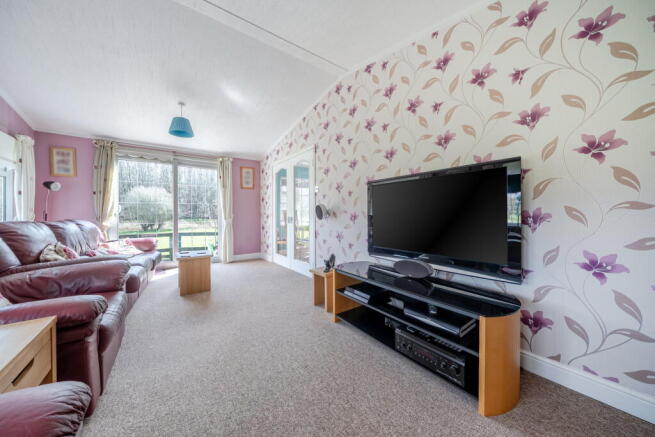 The Birches, Pine View Park, Maulden, Bedfordshire, MK45 2FL photo 4