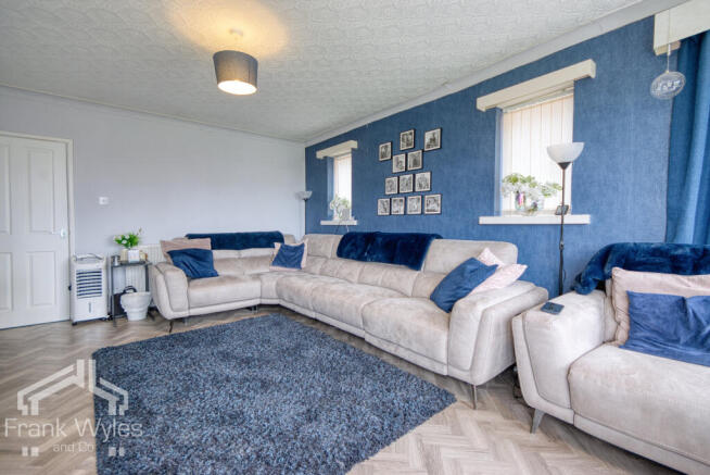 Kirton Crescent, Lytham St. Annes, Lancashire photo 4