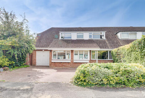 Kinsbourne Close, Harpenden, AL5