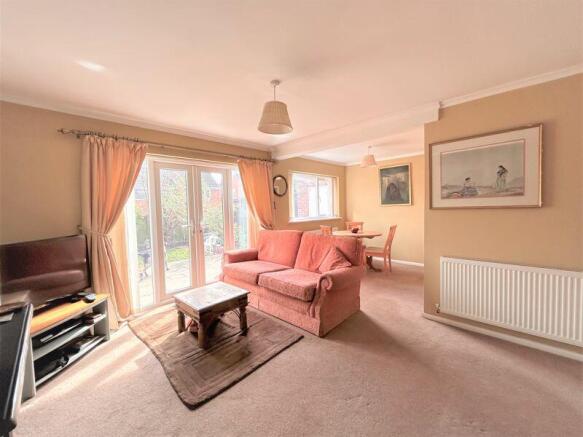 Living/Dining Room