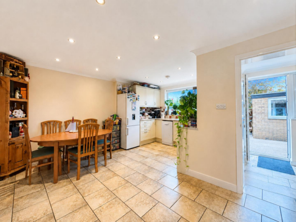 Kitchen / Diner