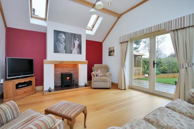 SITTING ROOM