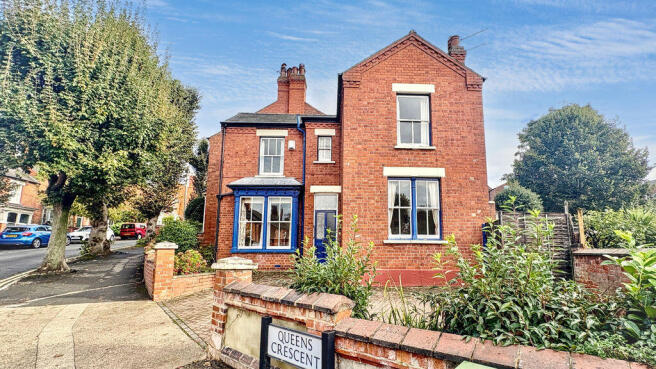 3 Bedroom Terraced in LN1 1LR