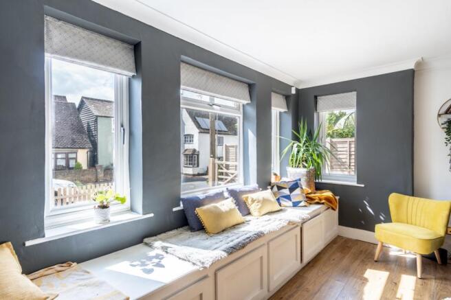 Feature Window Seat