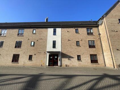 Standside, St James, NN5 5FG