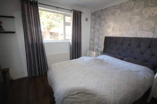 2 bed Bungalow for sale Image 5