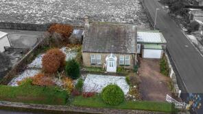 18, Cross Lane, Stocksmoor, Huddersfield HD4 6XH