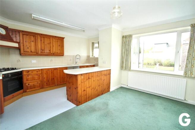 Orchard Close, Ringwood, Hampshire, BH24 photo 4