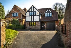 Lamphey, Derehams Lane, Loudwater HP10 9RH