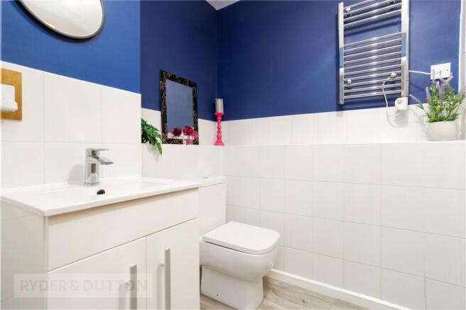 2 bed Apartment for sale Image 8