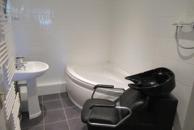DOWN BATH