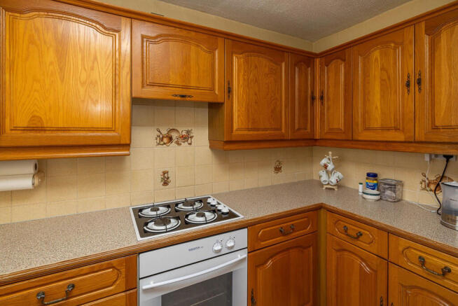 2 bed Bungalow for sale Image 6