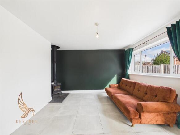 3 bed Detached Bungalow for sale Image 8