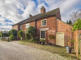 The Farmhouse, Main Road, Brailsford DE6 3DA
