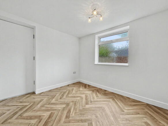 Norwood Road, Southport photo 4